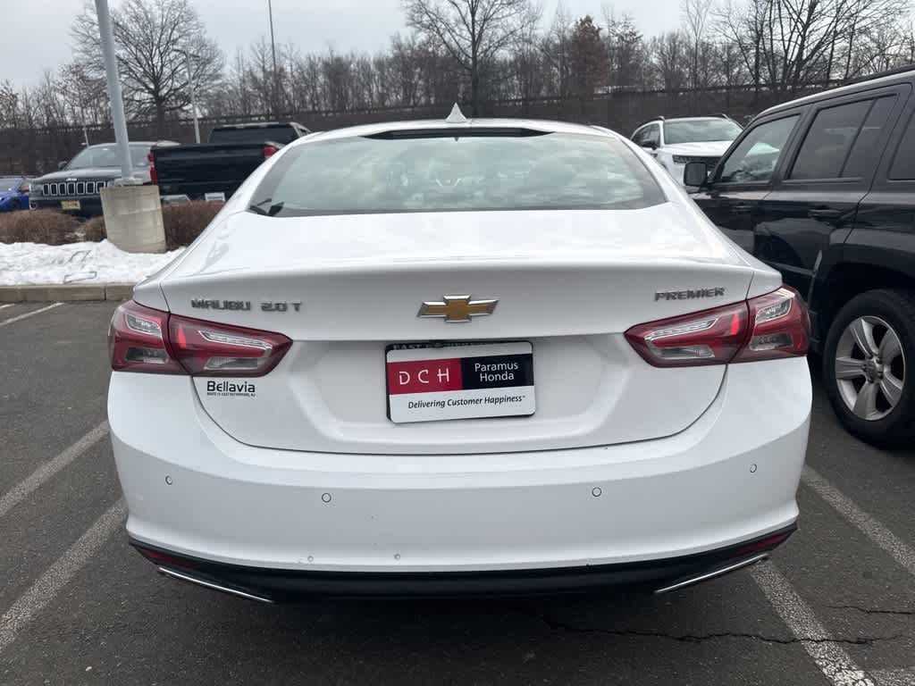 Thumbnail: 2019 Chevrolet Malibu - 10