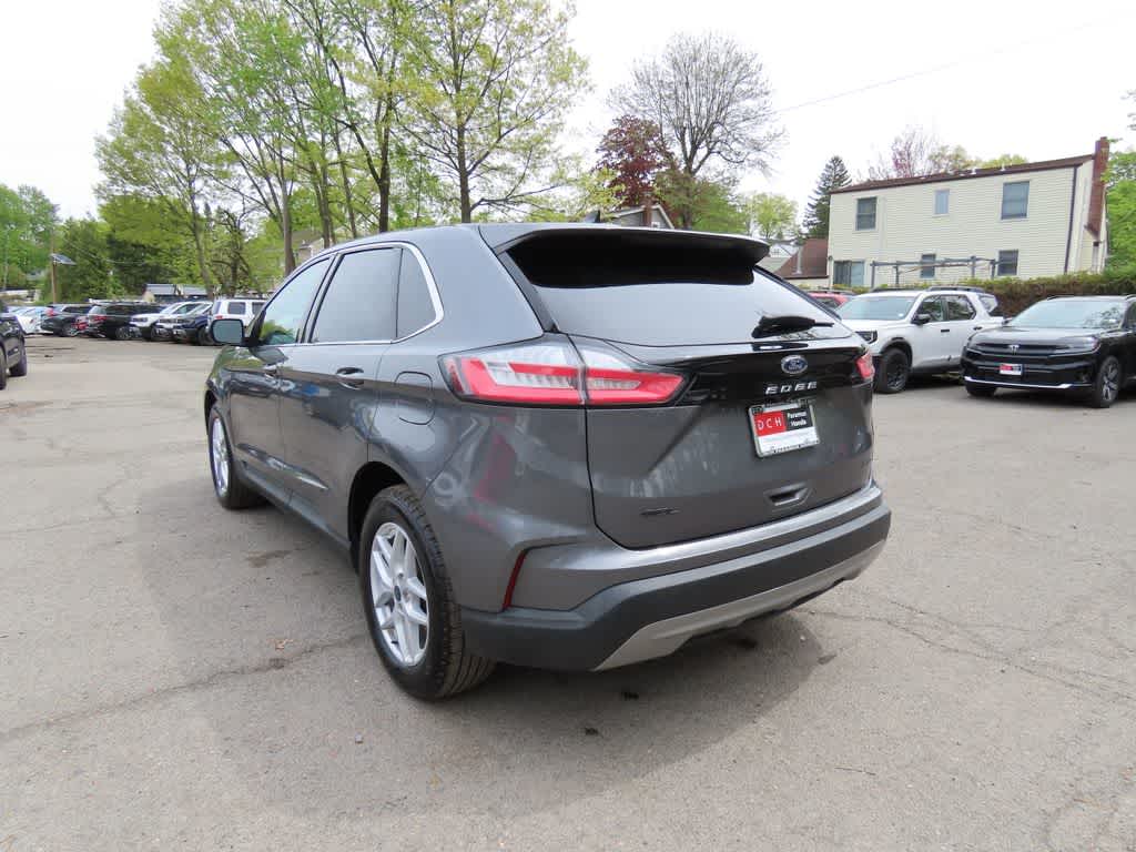 Thumbnail: 2021 Ford Edge - 4