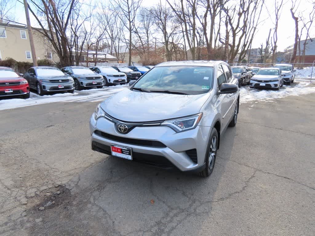 Thumbnail: 2018 Toyota RAV4 - 1