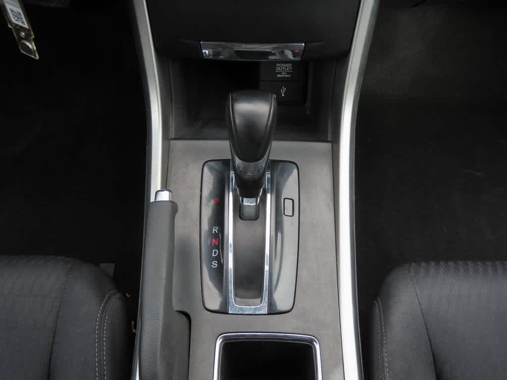 Thumbnail: 2013 Honda Accord - 21