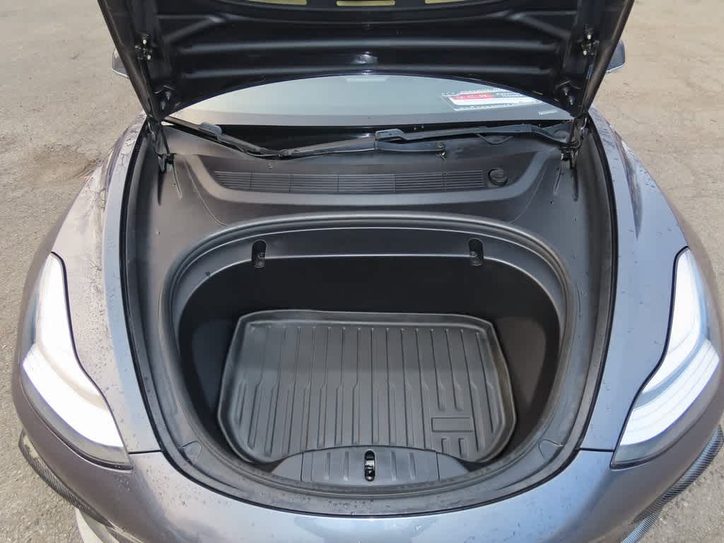 Thumbnail: 2020 Tesla Model 3 - 10