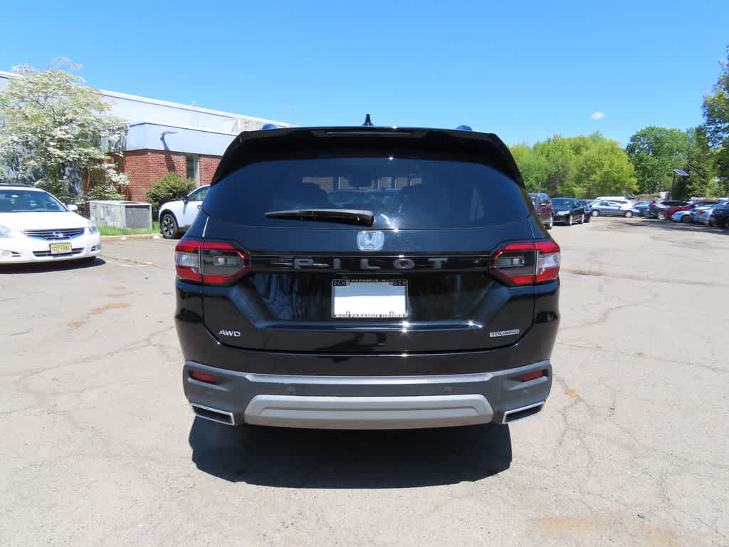 Thumbnail: 2023 Honda Pilot - 5