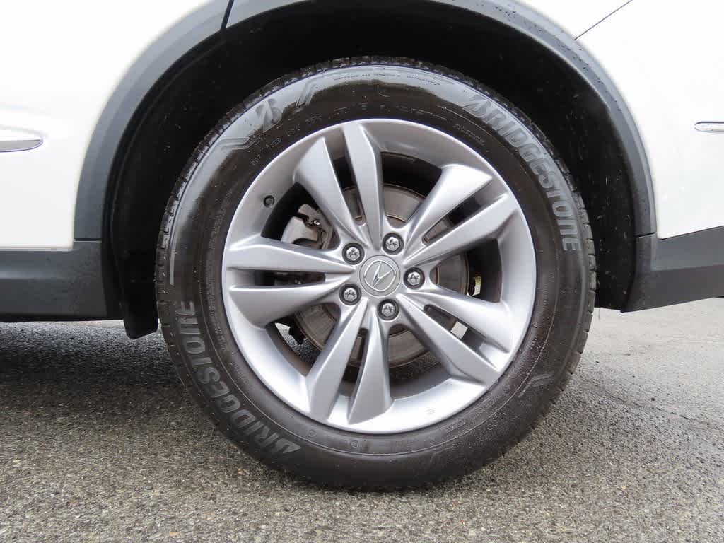 Thumbnail: 2023 Acura MDX - 9