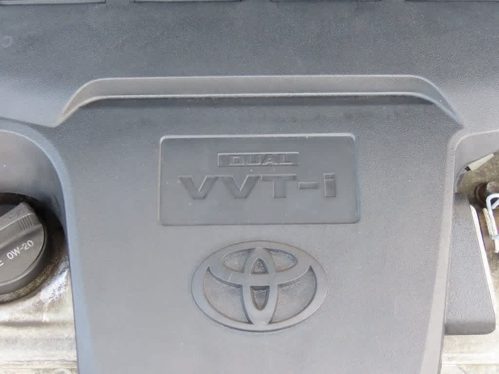 Thumbnail: 2015 Toyota RAV4 - 11