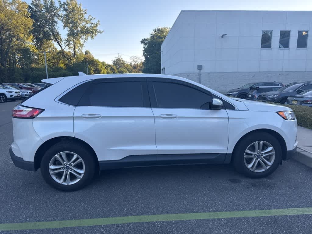 Thumbnail: 2019 Ford Edge - 6