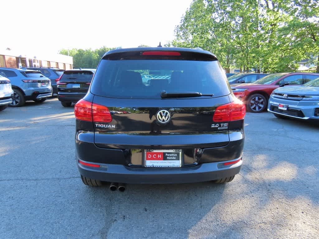Thumbnail: 2015 Volkswagen Tiguan - 5