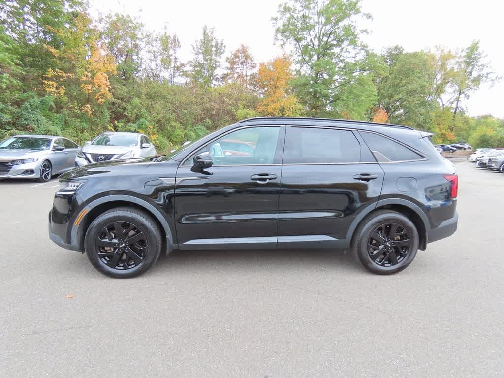 Thumbnail: 2021 Kia Sorento - 3