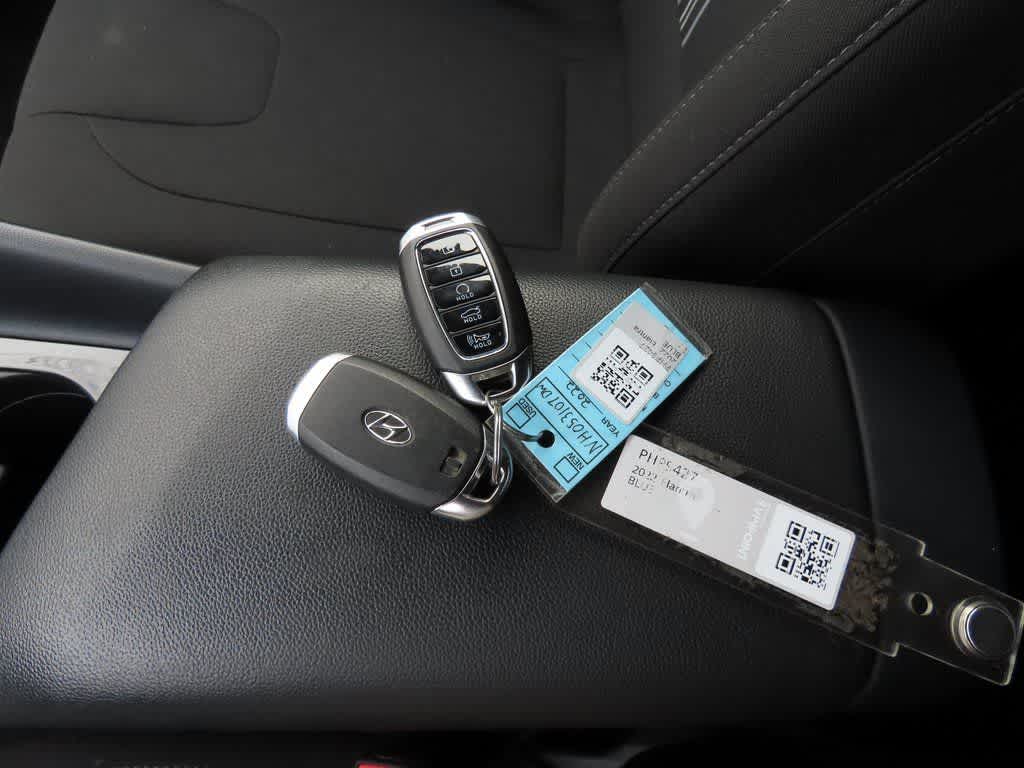 Thumbnail: 2022 Hyundai Elantra - 24