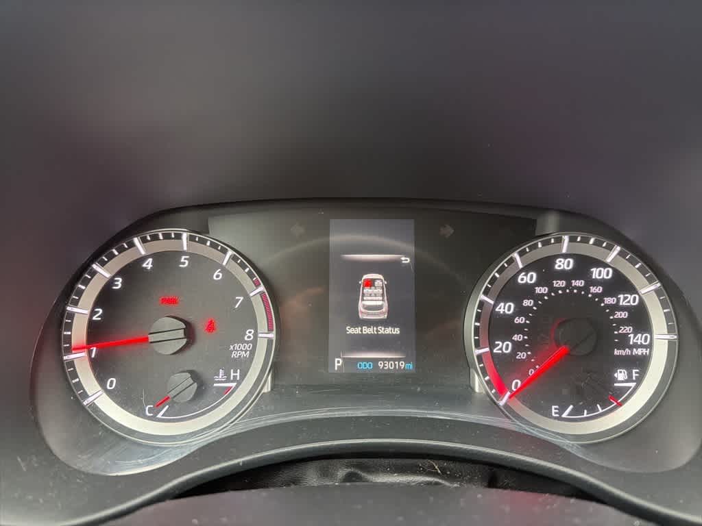 Thumbnail: 2021 Toyota Highlander - 23