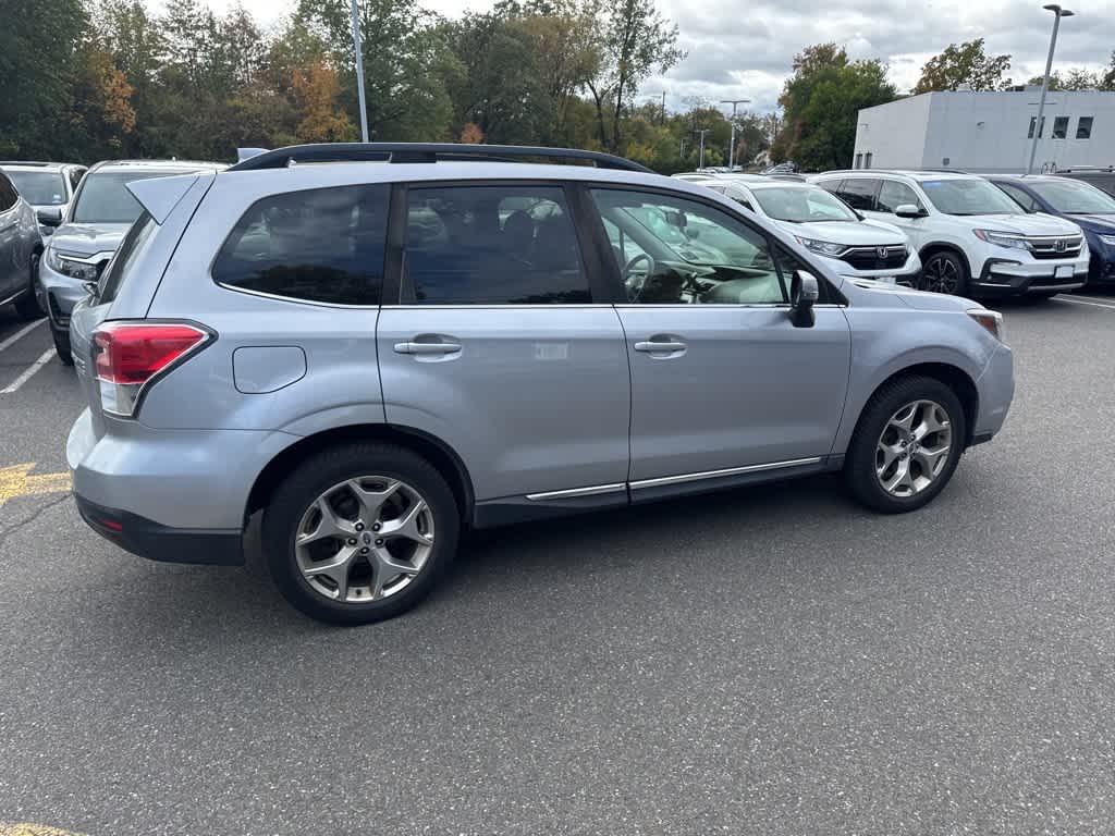 Thumbnail: 2017 Subaru Forester - 10