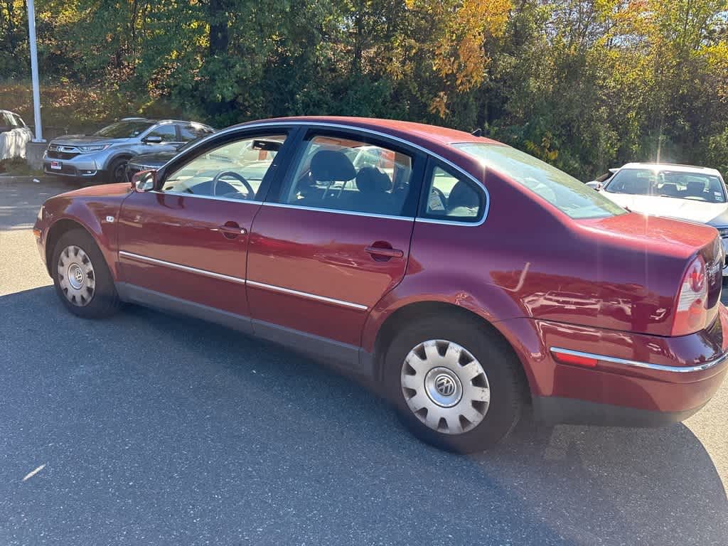 Thumbnail: 2003 Volkswagen Passat - 9