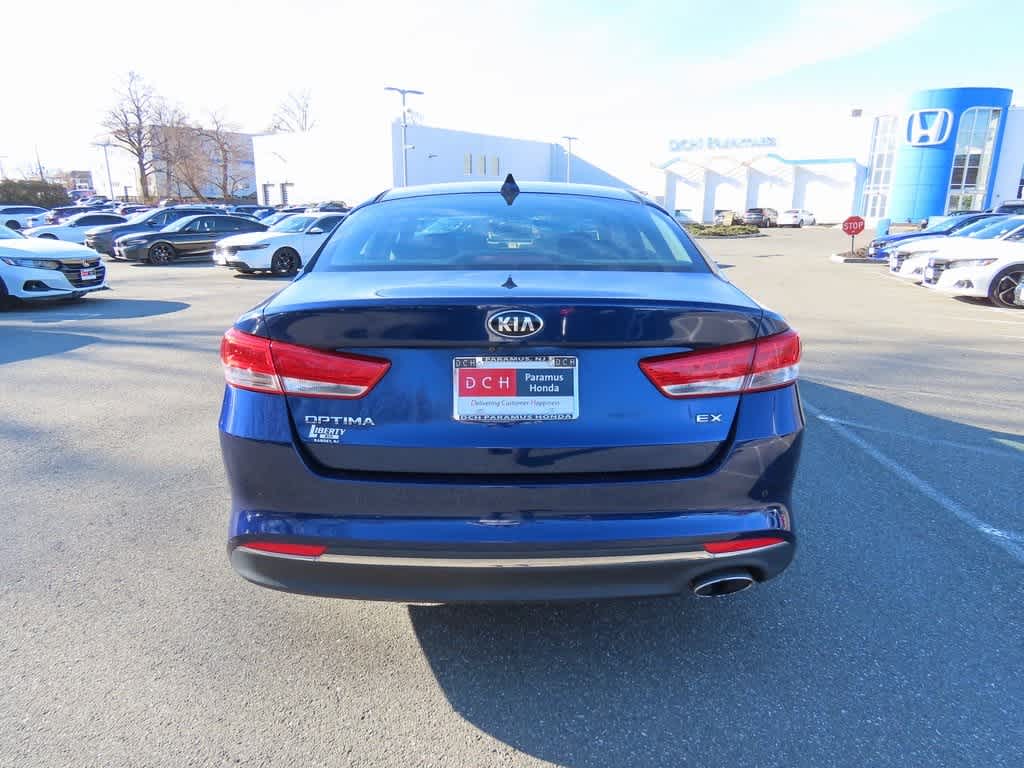 Thumbnail: 2018 Kia Optima - 5