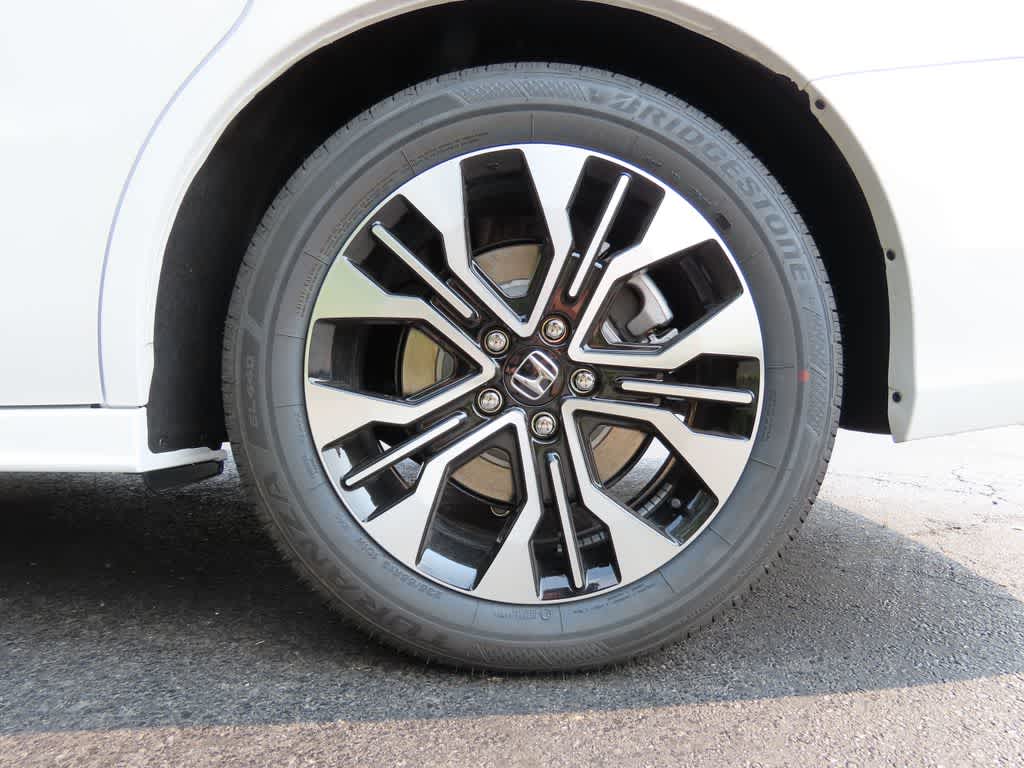 Thumbnail: 2026 Honda Odyssey - 9