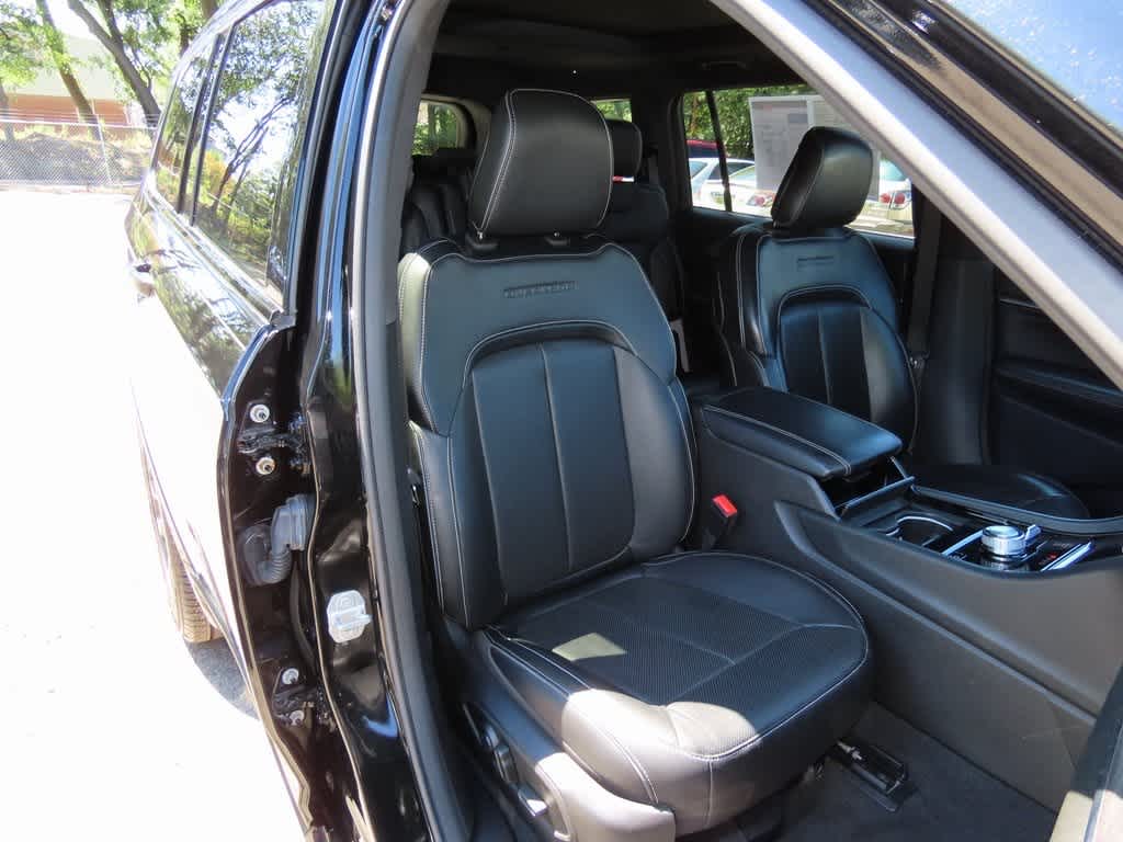 Thumbnail: 2021 Jeep Grand Cherokee L - 22