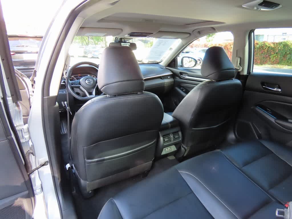 Thumbnail: 2020 Nissan Altima - 15