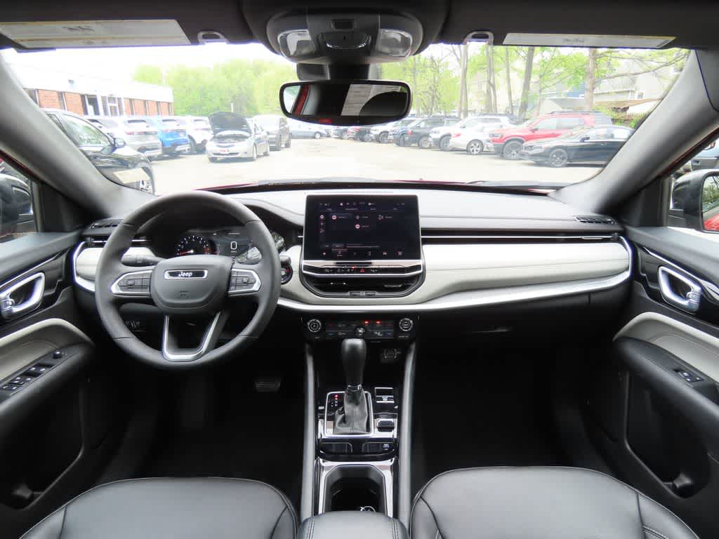 Thumbnail: 2025 Jeep Compass - 19