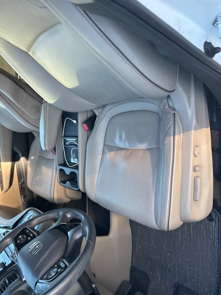 Thumbnail: 2023 Honda Odyssey - 14