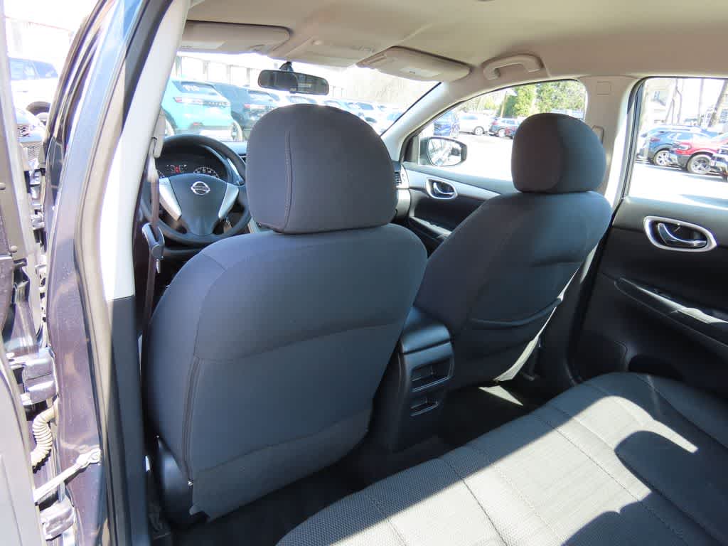 Thumbnail: 2013 Nissan Sentra - 14