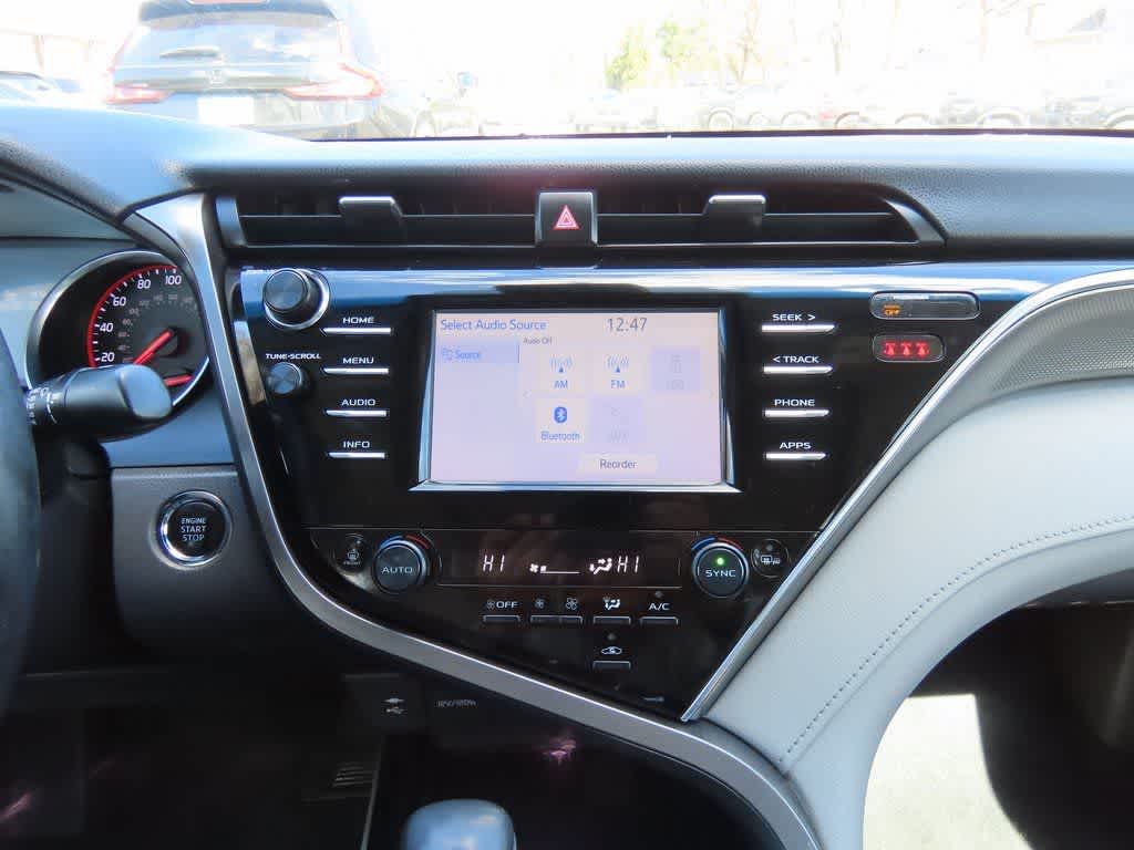 Thumbnail: 2018 Toyota Camry - 20