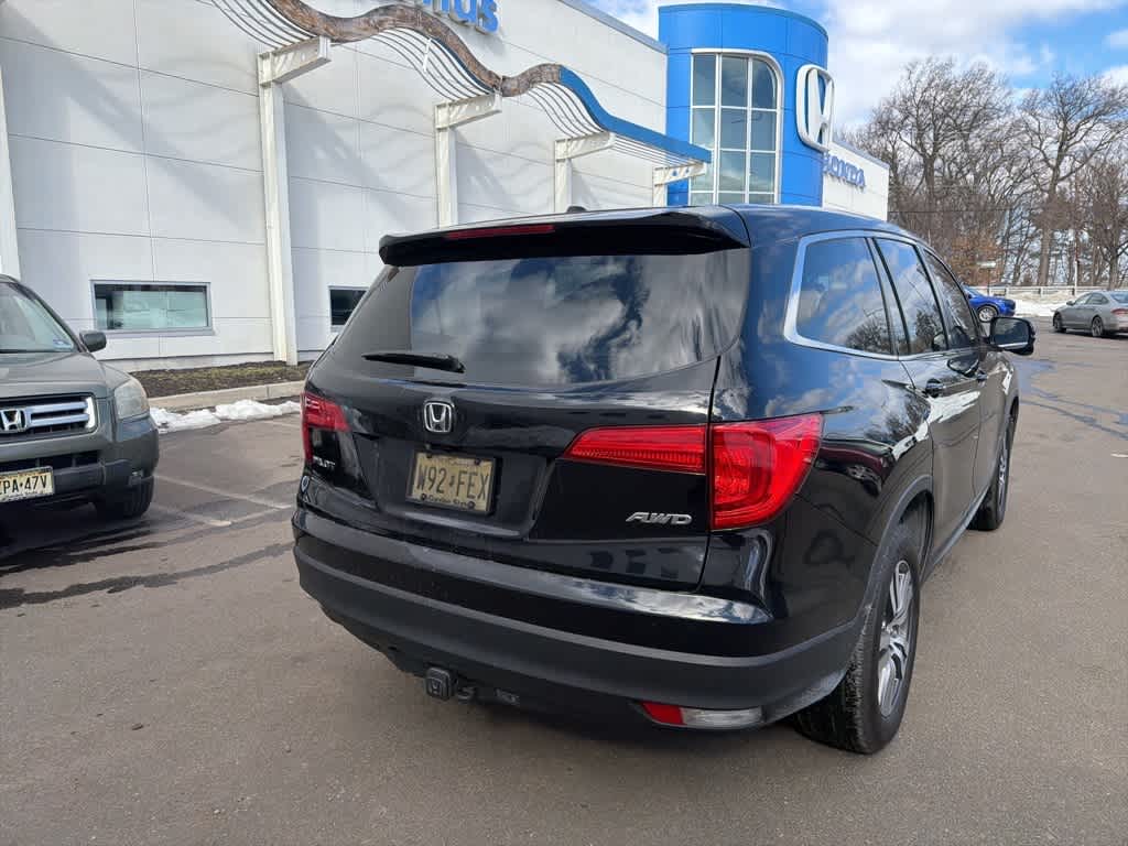 Thumbnail: 2018 Honda Pilot - 12