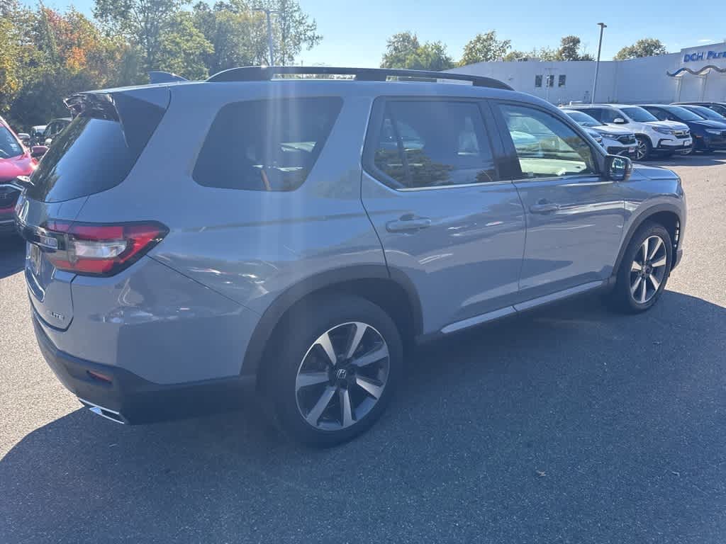 Thumbnail: 2023 Honda Pilot - 8
