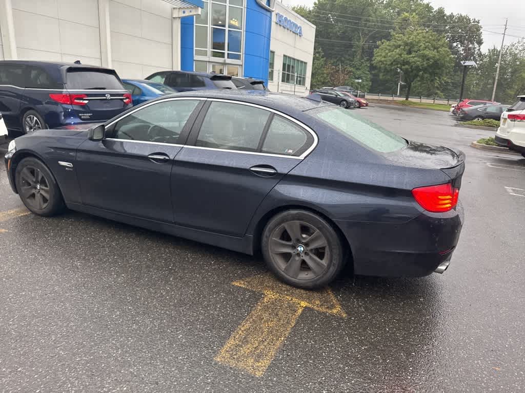 Thumbnail: 2011 BMW 5 Series - 18