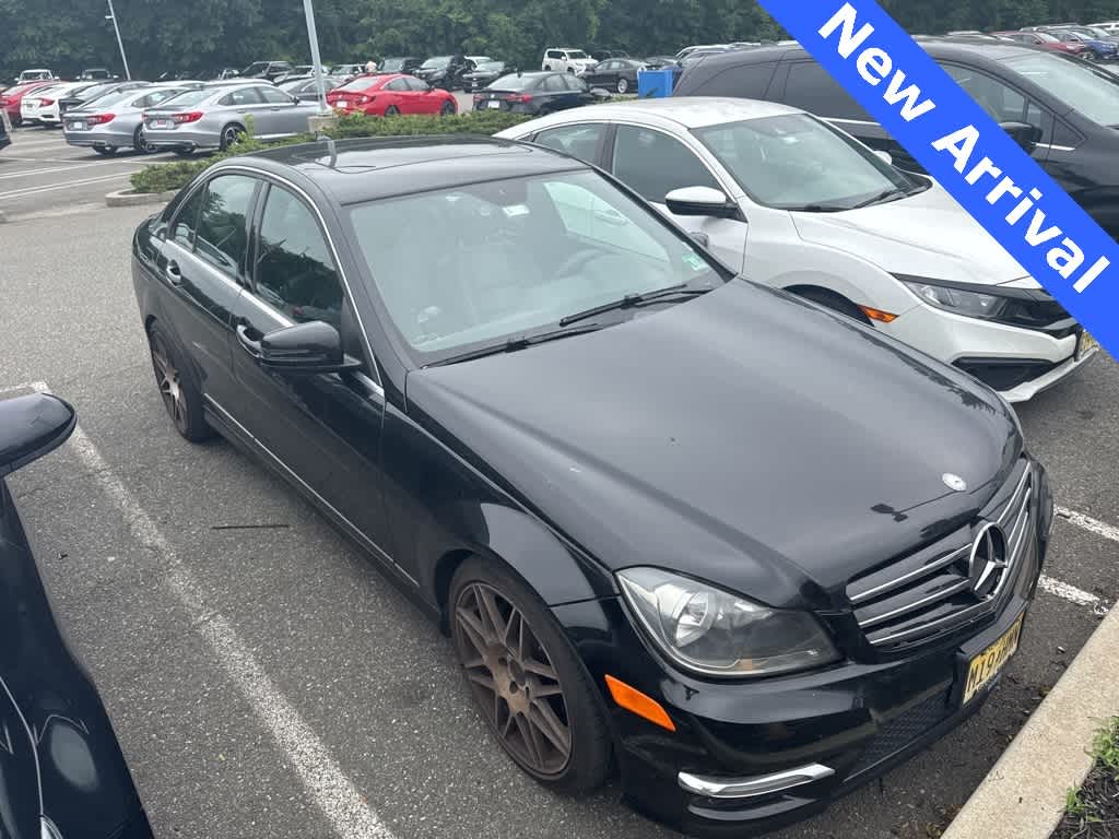 Thumbnail: 2014 Mercedes-Benz C-Class - 1