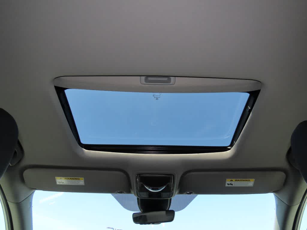 Thumbnail: 2023 Honda Odyssey - 24