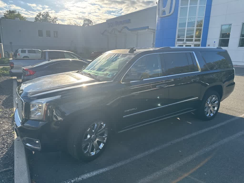 Thumbnail: 2015 GMC Yukon XL - 3