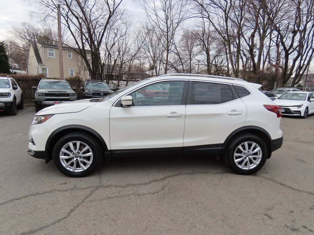 Thumbnail: 2020 Nissan Rogue Sport - 3