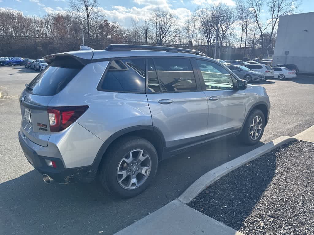 Thumbnail: 2023 Honda Passport - 9