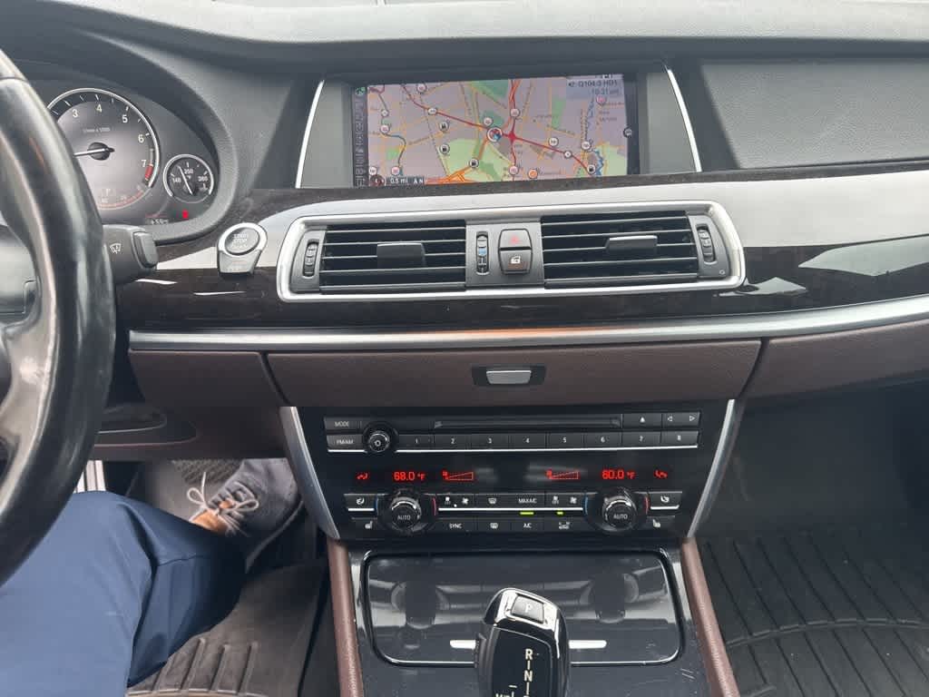 Thumbnail: 2015 BMW 5 Series - 14