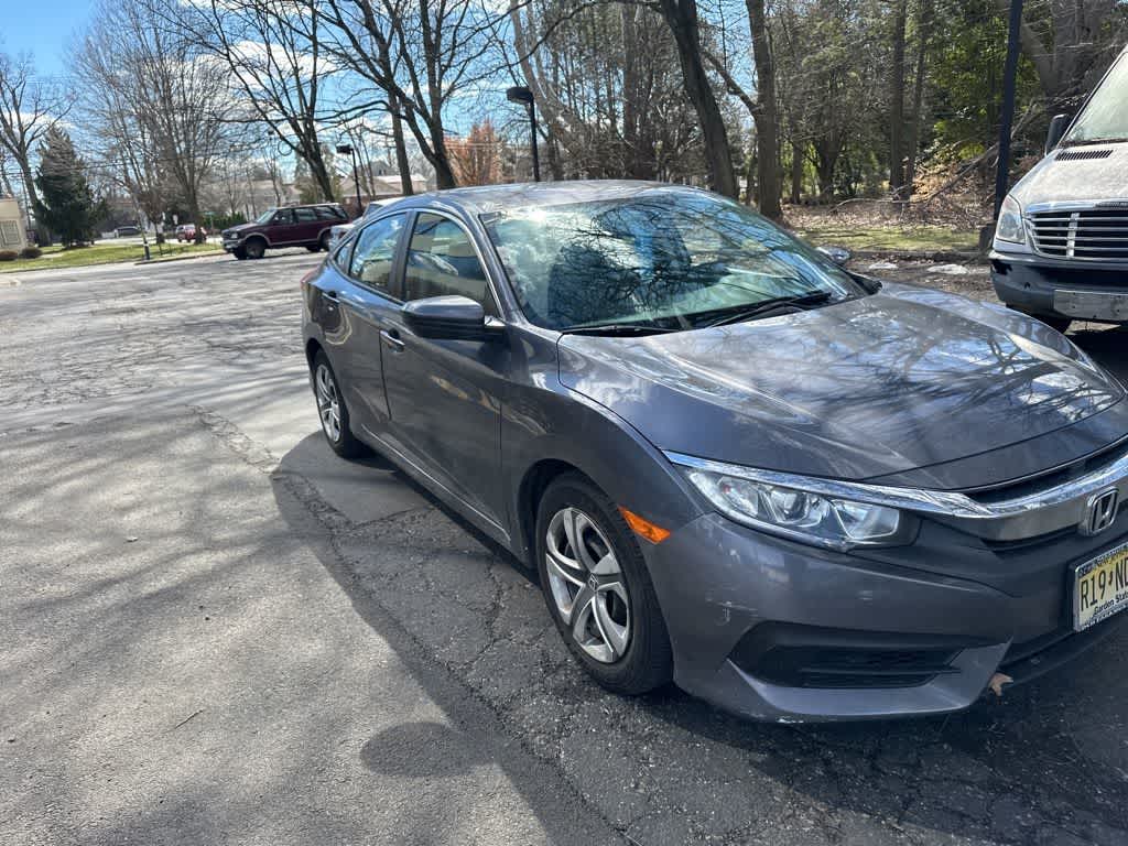 Thumbnail: 2017 Honda Civic - 5