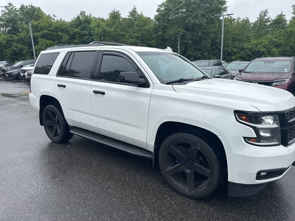 Thumbnail: 2017 Chevrolet Tahoe - 14
