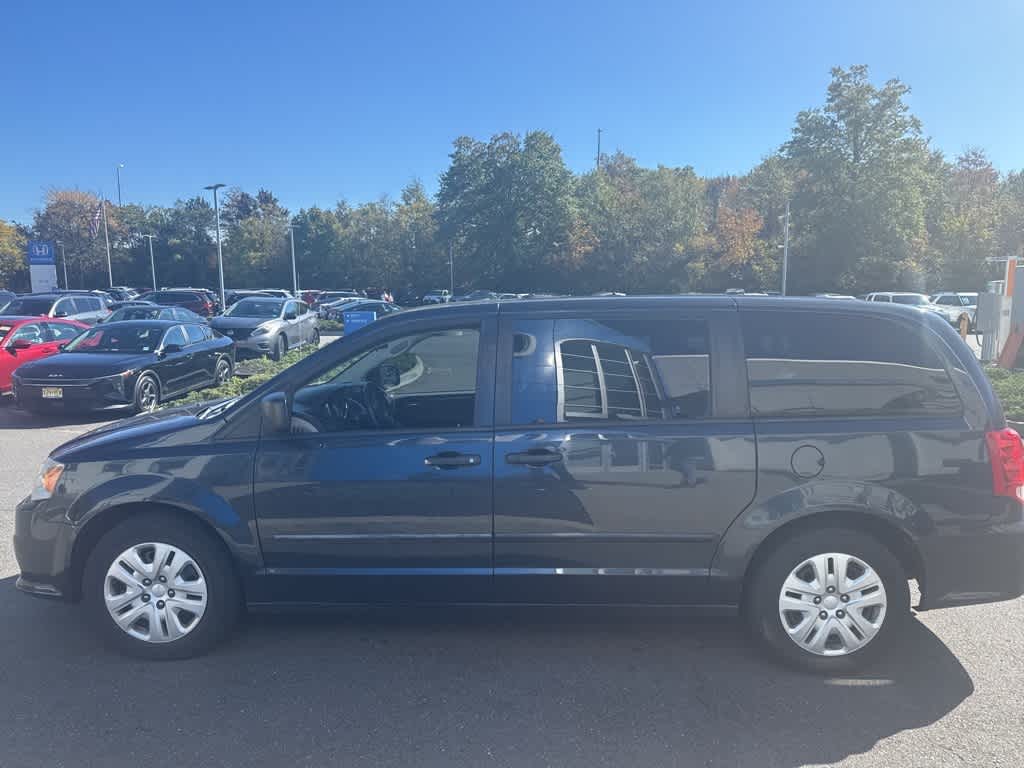 Thumbnail: 2013 Dodge Grand Caravan - 3