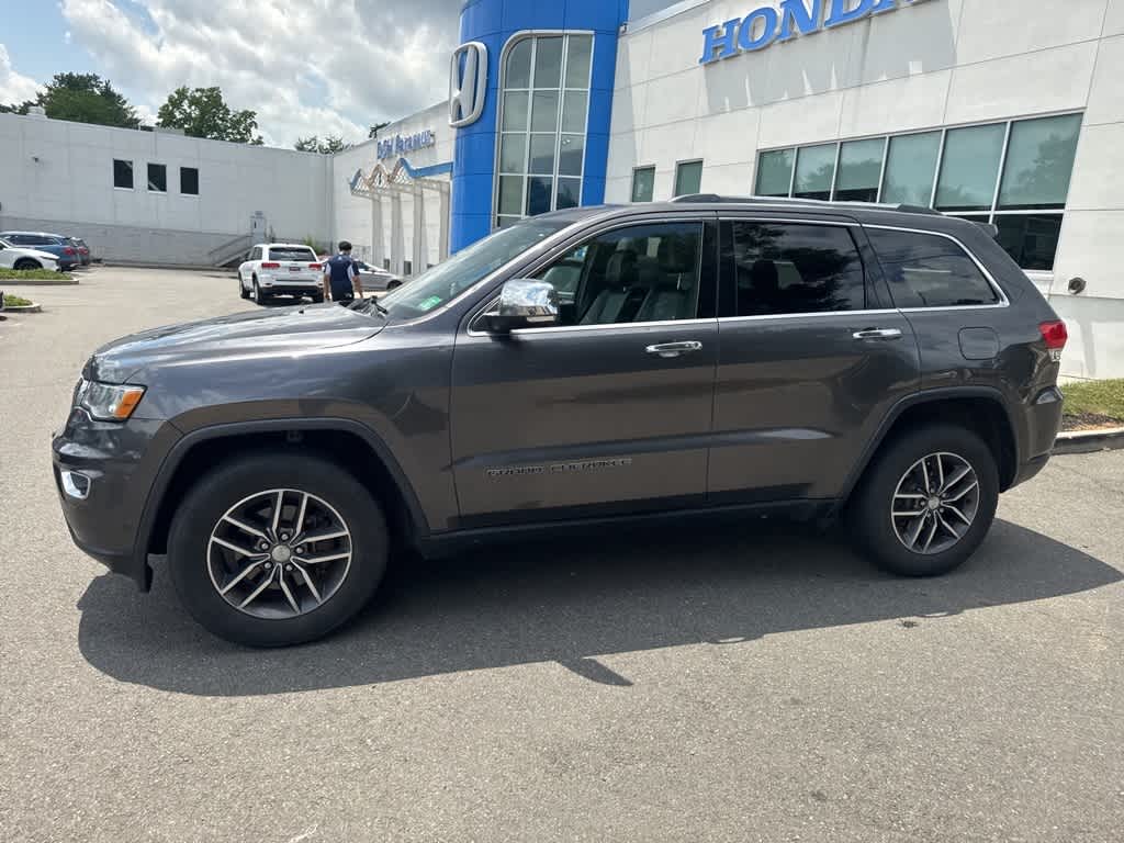 Thumbnail: 2018 Jeep Grand Cherokee - 5