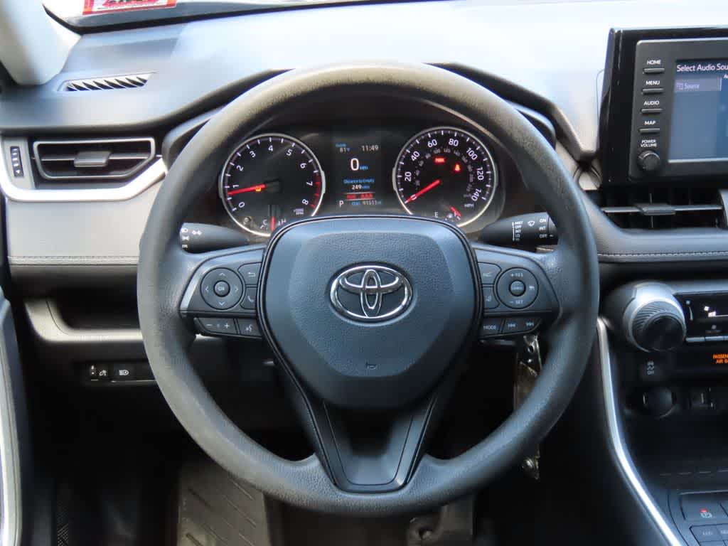 Thumbnail: 2019 Toyota RAV4 - 17
