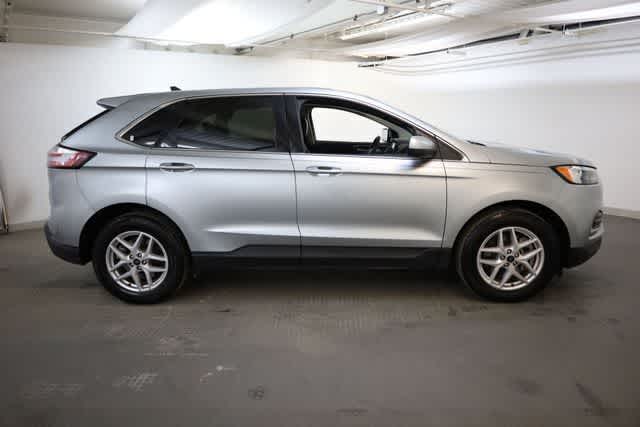 Thumbnail: 2024 Ford Edge - 8