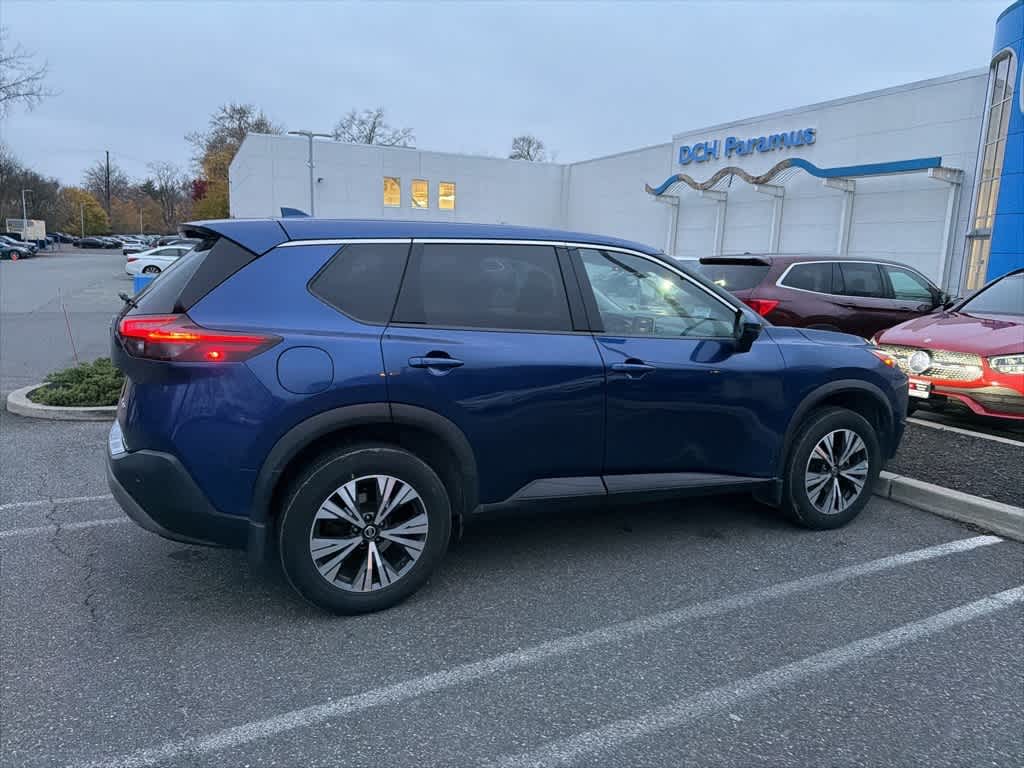 Thumbnail: 2021 Nissan Rogue - 11