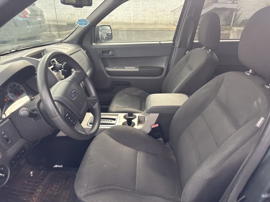 Thumbnail: 2008 Ford Escape - 15