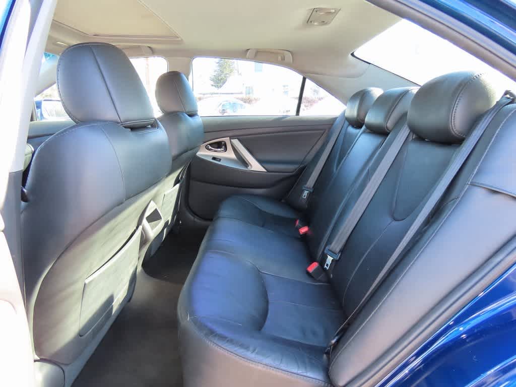 Thumbnail: 2010 Toyota Camry - 12