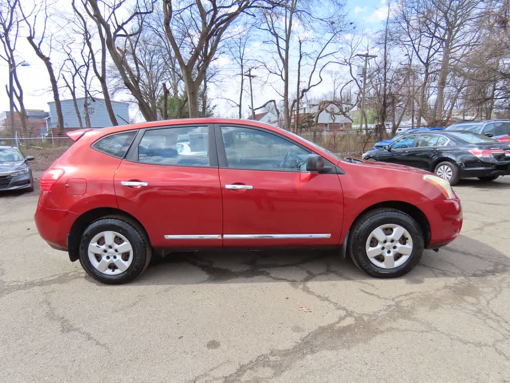 Thumbnail: 2013 Nissan Rogue - 3