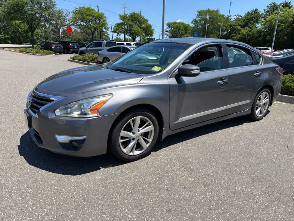 Thumbnail: 2015 Nissan Altima - 2