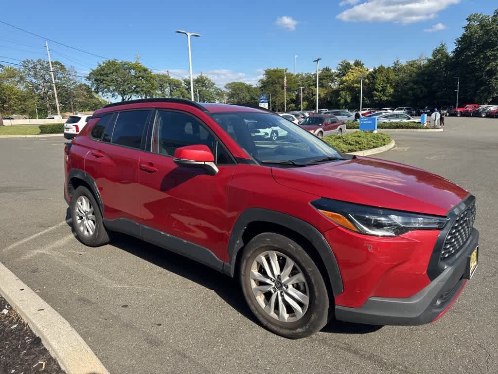 Thumbnail: 2022 Toyota Corolla Cross - 16