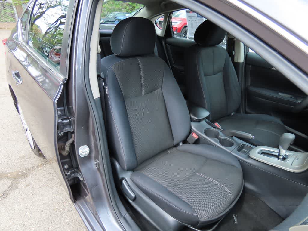 Thumbnail: 2014 Nissan Sentra - 16