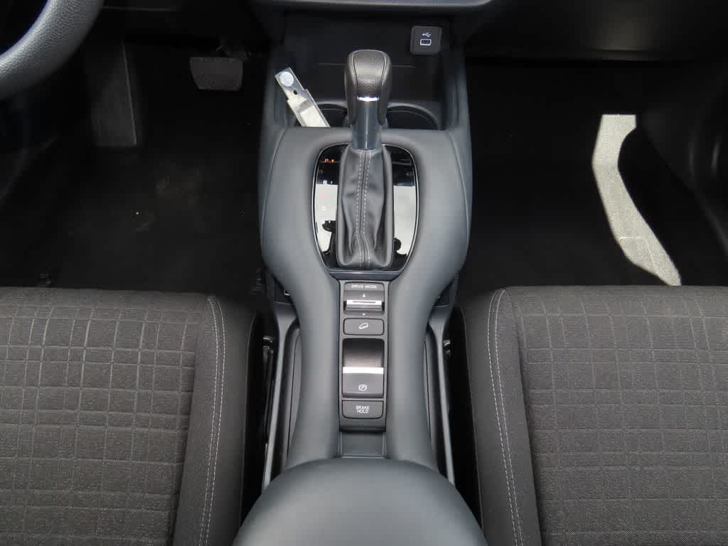 Thumbnail: 2023 Honda HR-V - 21