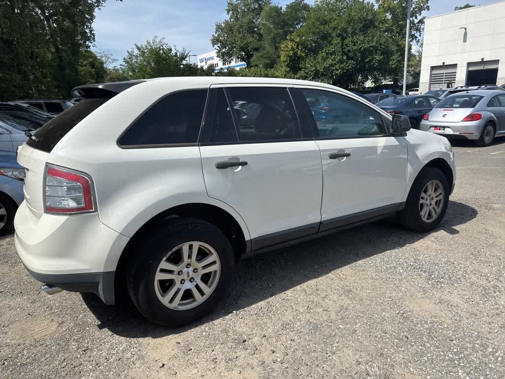 Thumbnail: 2010 Ford Edge - 12