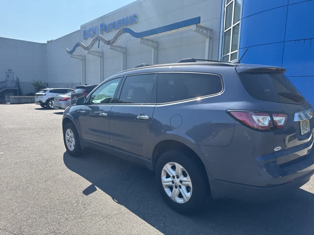 Thumbnail: 2014 Chevrolet Traverse - 10