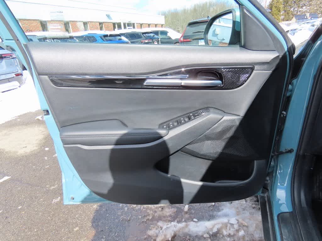 Thumbnail: 2025 Kia Seltos - 16