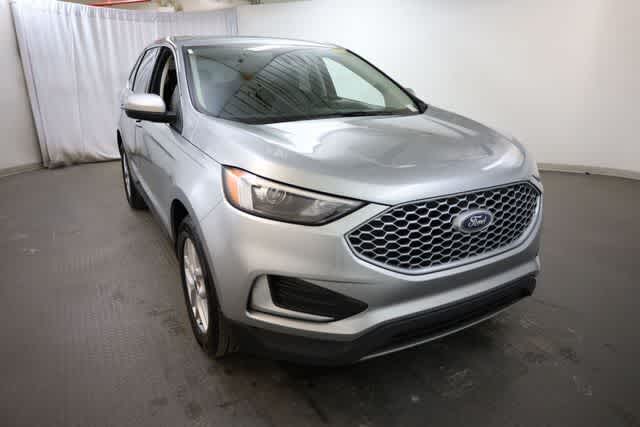 Thumbnail: 2024 Ford Edge - 10